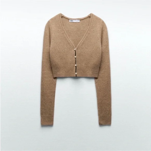 ◆DEINET◆ CROP KNIT CARDIGAN IN BEIGE KDCBC4WB211 Zara | Sweaters | Nwt Zara Cropped Knit Cardigan In Beige